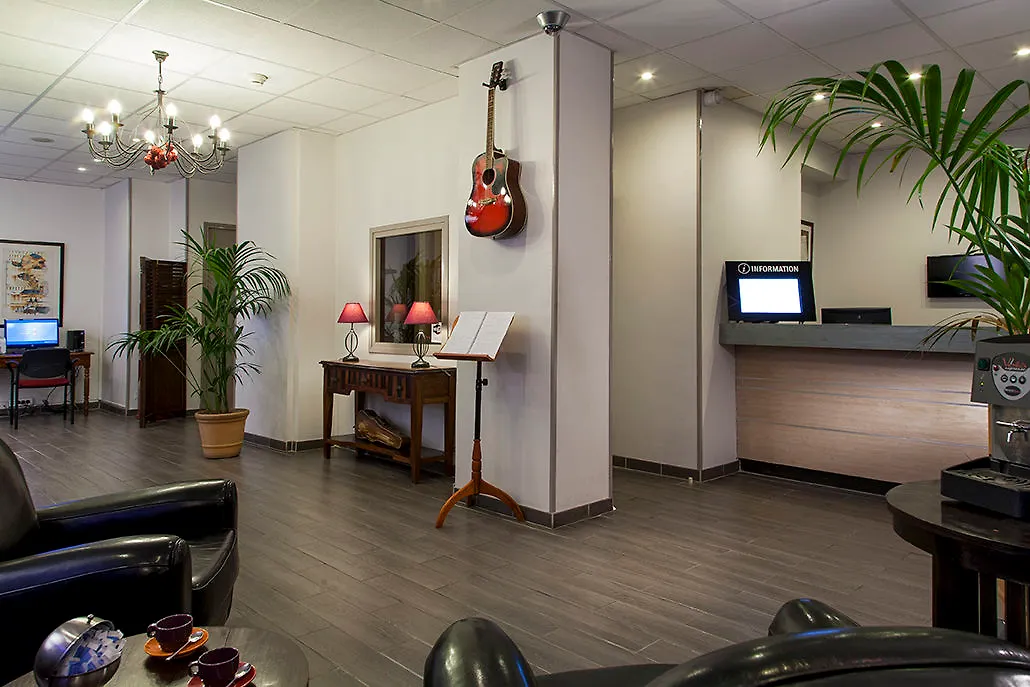 Ibis Styles Paris Gare Saint Lazare Hotel
