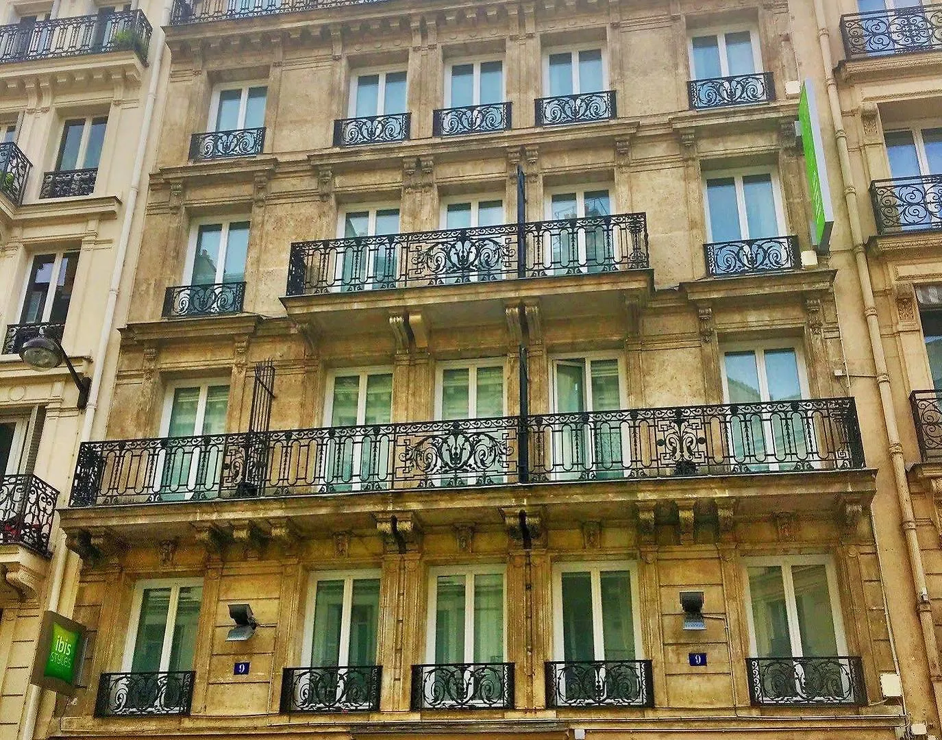 Ibis Styles Paris Gare Saint Lazare Hotel